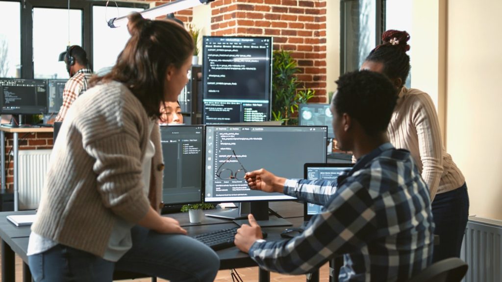 Do developers still need to learn programming languages in the age of AI?